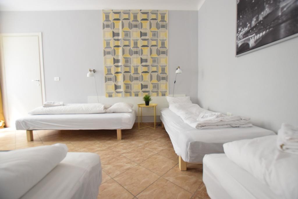 Budget Apartment By Hi5 - Revai Koz บูดาเปสต์ ภายนอก รูปภาพ