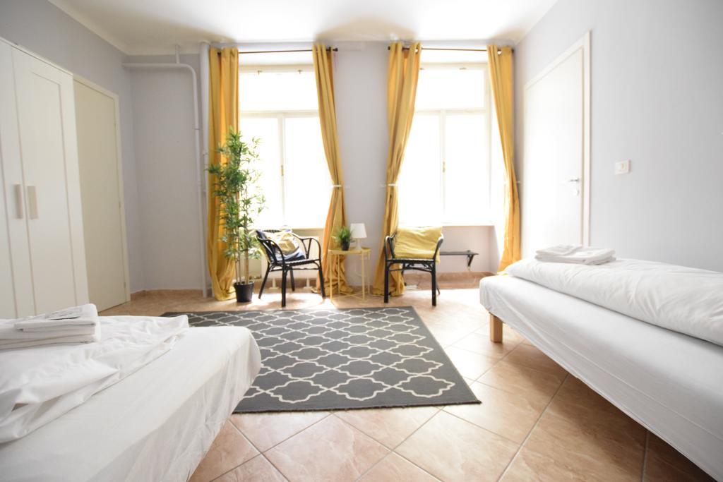 Budget Apartment By Hi5 - Revai Koz บูดาเปสต์ ภายนอก รูปภาพ